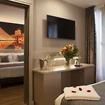 Theoreme Hotel 4*